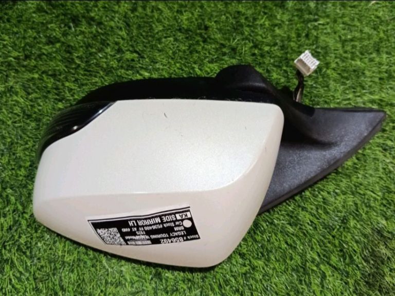 Left Side Mirror – Subaru Legacy