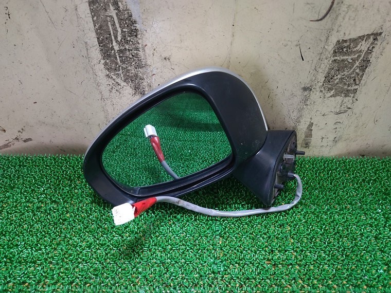 Left Side Mirror – Toyota Ractis / Vitz NCP120