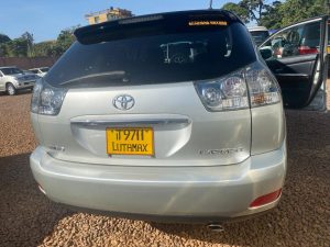 Toyota Harrier – photo 2