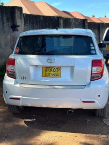 Toyota ist – photo 2