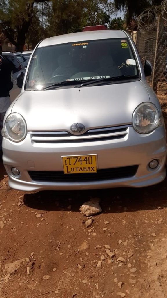 Toyota Sienta